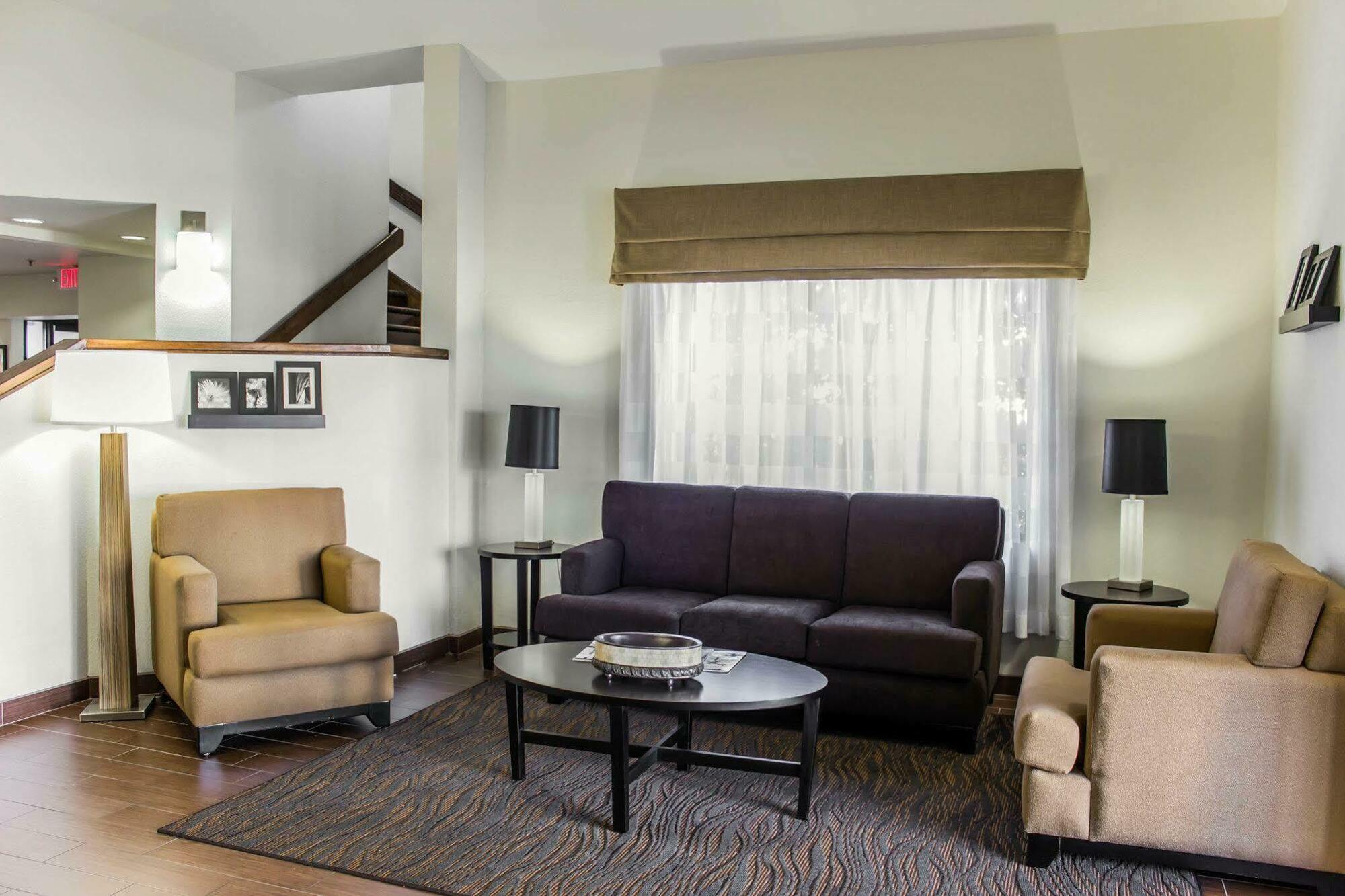 Sleep Inn & Suites Spring Lake - Fayetteville Near Fort Bragg Extérieur photo
